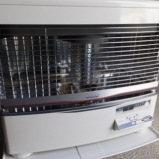 ★ トヨトミ 煙突式石油ストーブ 2016年 ★ 