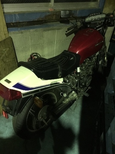 ホンダvf750 セイバー