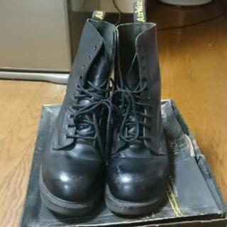 Dr.Martensのブーツ