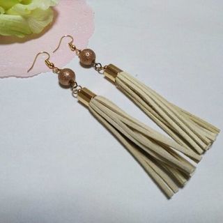 秋色コットンパールとタッセルピアス（イヤリング）