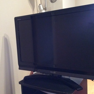 2010年製 32型 キレイ テレビ