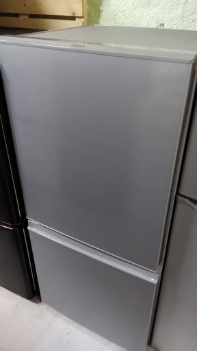 【送料無料・設置無料サービス有り】冷蔵庫 2015年製 AQUA AQR-16D(S)① 中古