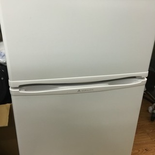 2016年製 90L 冷凍冷蔵庫 売ります