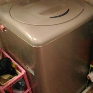 SANYO洗濯機4,2kg