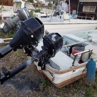 ﾄｰﾊﾂTOUHATSU船外機１５馬力と５馬力２機付き‼和船☺和船引き取りが条件です⁉