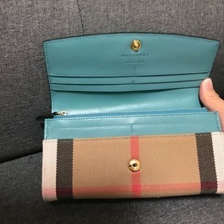 バーバリー財布  新品