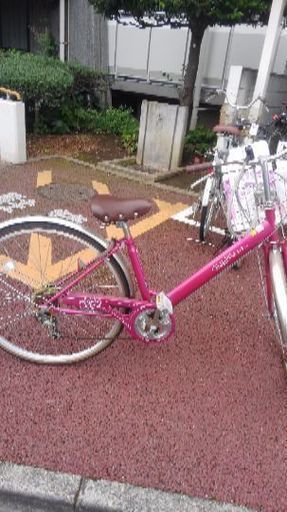 27インチ　ピンクの可愛いい