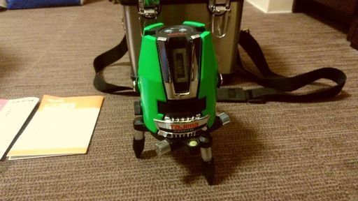 タジマレーザー墨出し器