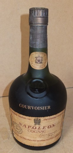 ナポレオン NAPOLEON カミュ CAMUS COGNAC コニャック COURVOISIER クルボアジェ 70cL◆人気の古酒