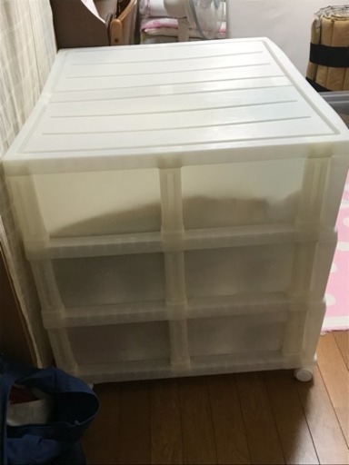 特売 美品 3段2列 車輪付き 特大衣装ケース 引き出しタイプ Hide 国府の収納家具 押入れ収納 の中古あげます 譲ります ジモティーで不用品の処分
