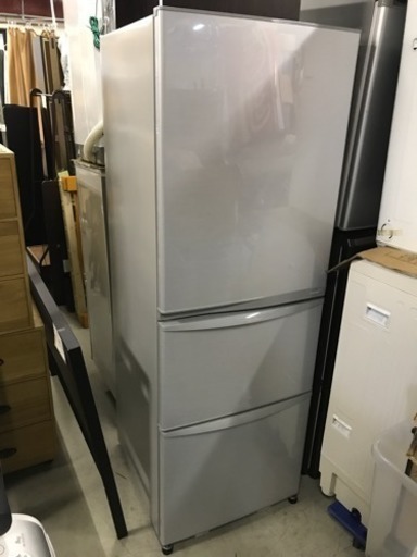 【取引完了】TOSHIBA 375L 2014年 3ドア冷凍冷蔵庫 板橋区