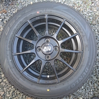 美品】フィアット(FIAT) 500 スタッドレスタイヤ＆ホイールセット 175