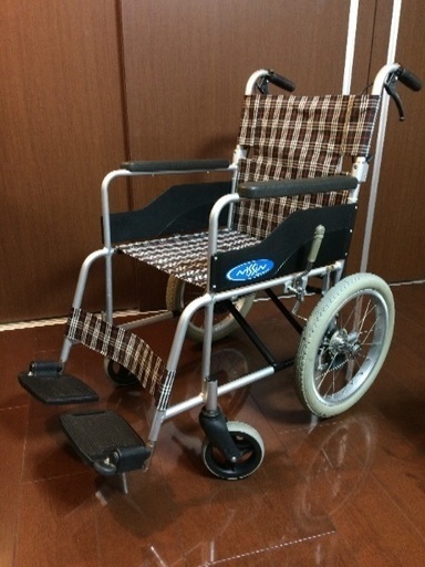 ニッシン製 介助型 車椅子