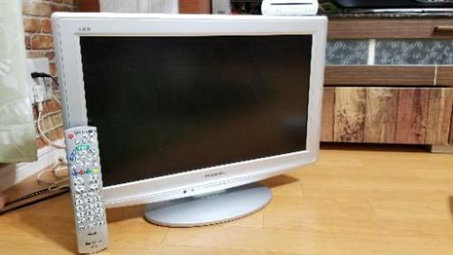 【美品】Panasonic 22V型 VIERA 液晶テレビ　リモコン付