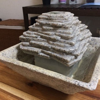 癒しのインテリア 　ミニ噴水