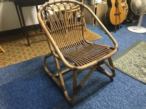 ラタンの椅子