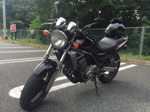 kawasaki バリオス1型 規制前 車体