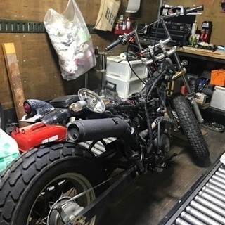 TW200 エンジン実働