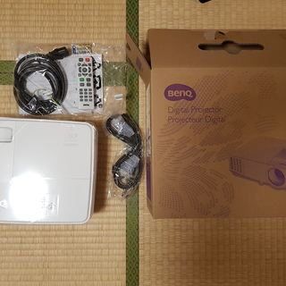 【中古美品】benqベンキュー　DLP WXGAプロジェクターM...