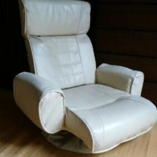 高級座椅子　360度回転　ホワイトクリーム