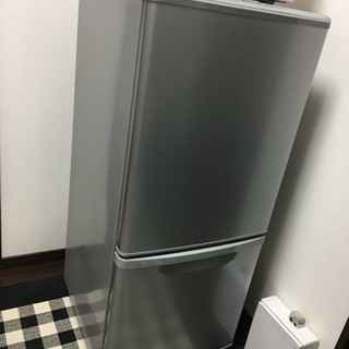 【値下げ】冷蔵庫  コンパクト  Panasonic  NR-143W