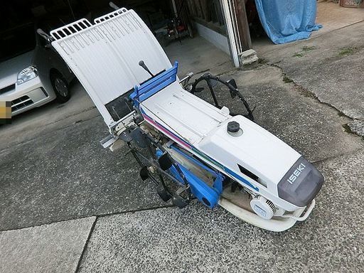 ■実働■程度良好■イセキ■さなえ２５■２条植え■新車購入■田面積１反■年一回１日のみ使用■購入価格３７万円■車庫保管■