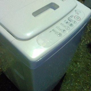 2010年式無印洗濯機です！ 4.2キロです！💫 風乾燥機能付き 配送無料です！💫
