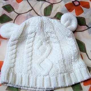 寒くなってまいりました。babyGAP 赤ちゃん帽子0-3か月
