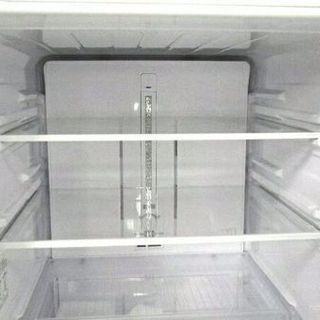 SHARPノンフロン冷凍冷蔵庫271リットルです 2015年式です 綺麗です