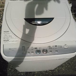 SHARP2012年式4.5キロ送風乾燥機能付き洗濯機です その他機能付きです 取り扱い説明書付き 配送無料 綺麗です！💫