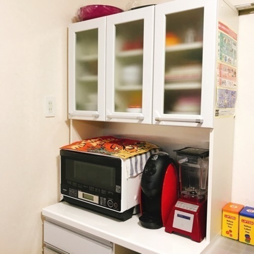 お話中〜〜☆パモウナ キッチンボード 食器棚