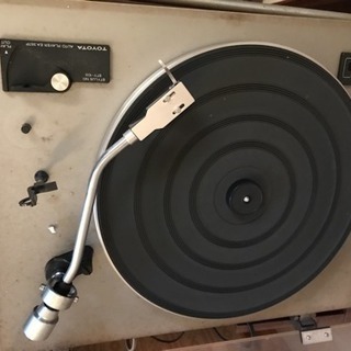 TOYOTAのレコードプレーヤーセット