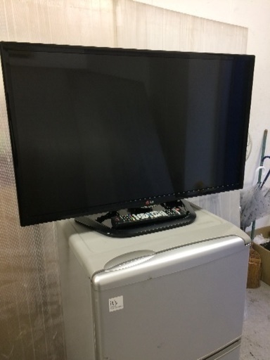 LG製 32型 LED液晶テレビ