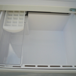 アクア 272L 3ドア冷蔵庫（ブライトシルバー）AQUA AQR-271D