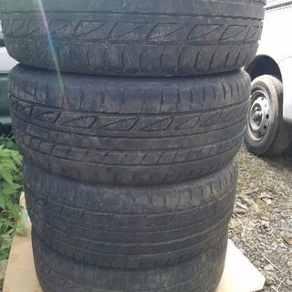 215/45R17  4本　