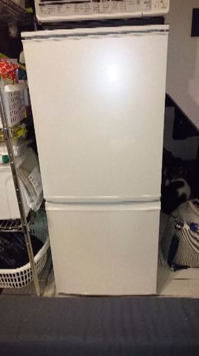 2016年製 シャープ 冷蔵庫 2ドア 137L