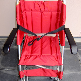 ◆ 介助用折りたたみ車椅子 超軽量コンパクト  収納カバー付き！...