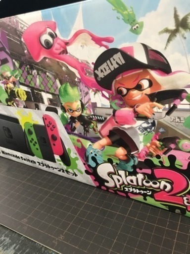 中古 美品 ニンテンドースイッチ スプラトゥーンモデル