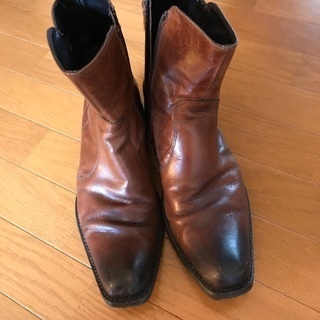 履いてないので安く譲ります！