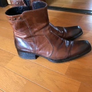 履いてないので安く譲ります！