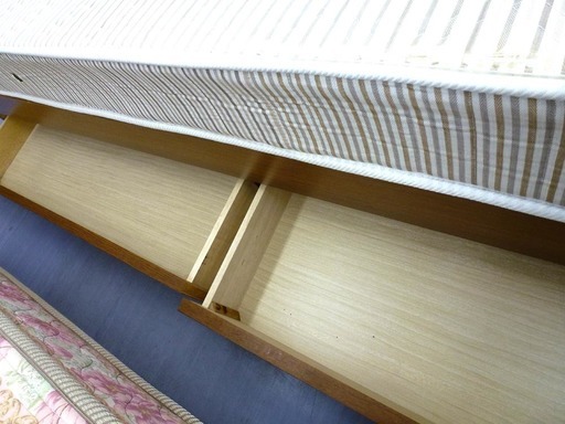 手稲リサイクル　シングルベッド 収納付　格安品
