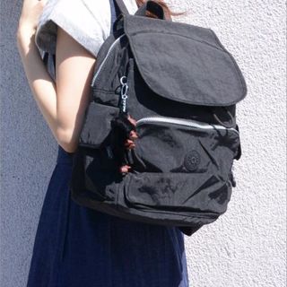 キプリング　黒リュック　kipling　クリーニング済　ゴリラマ...