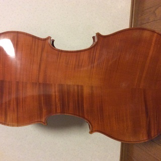 チェロ　4/4 カールヘフナー(Karl Höfner GmbH & Co. KG)