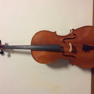 チェロ　4/4 カールヘフナー(Karl Höfner GmbH & Co. KG)