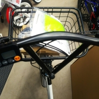 秋SALE　　Panasonic　電動アシスト自転車　　ティモスタイル　　ホワイトカラー