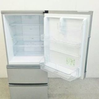 送料込み  AQUA 2016年製 冷凍冷蔵庫 綺麗です 2016年式AQUAノンフロン冷凍冷蔵庫272リットルです