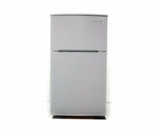 2017年式ヤマダ電気2ドアコンパクト90リットル冷凍冷蔵庫です 綺麗です 配送無料です
