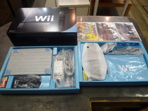 新品 任天堂 Wii本体(ｸﾛ) Wiiリモコンプラス RVL-S-KAAH