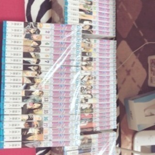 ブリーチ全巻揃ってます。結構美品です