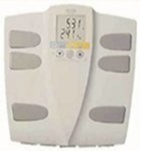 タニタ体重計　TANITA内臓脂肪チェック付脂肪計　TF-750